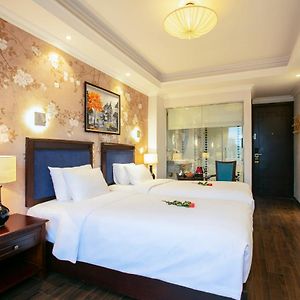 Deluxe Twin Room Balcony